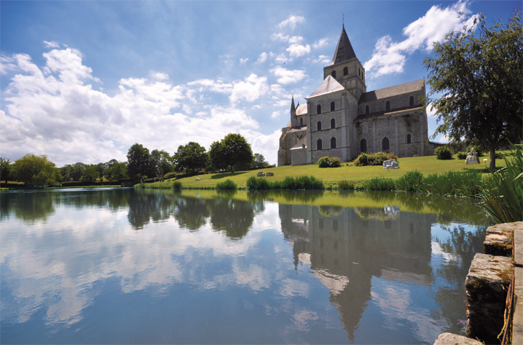Abbaye Saint-Vigor de Cerisy-la-For&ecirc;t - Porte du Cotentin