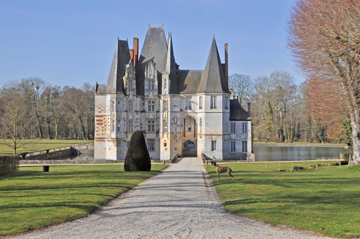 Ch&acirc;teau d'&Ocirc; - un ch&acirc;teau miroir
