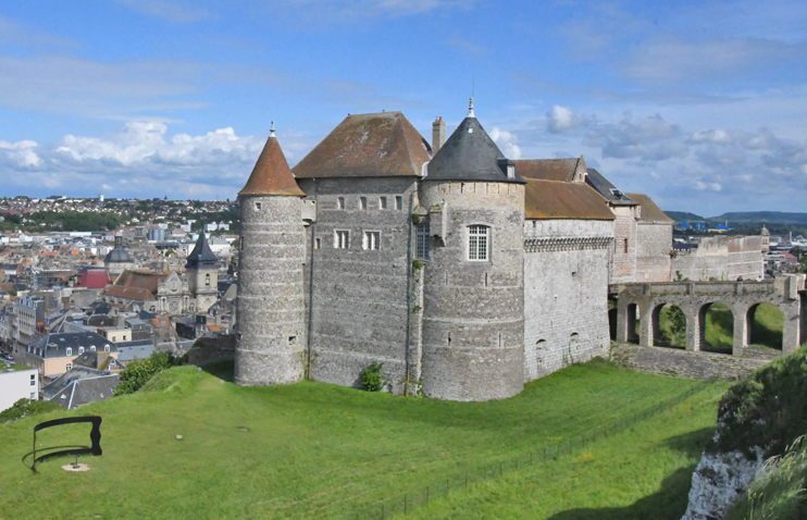 Le ch&acirc;teau de Dieppe, du Moyen &Acirc;ge &agrave; nos jours