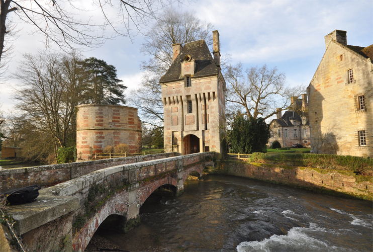 Le ch&acirc;teau Le Kinnor - Entre histoire, nature et culture