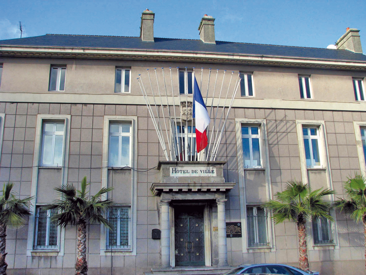 L&rsquo;h&ocirc;tel de ville de Cherbourg : une le&ccedil;on d&rsquo;histoire
