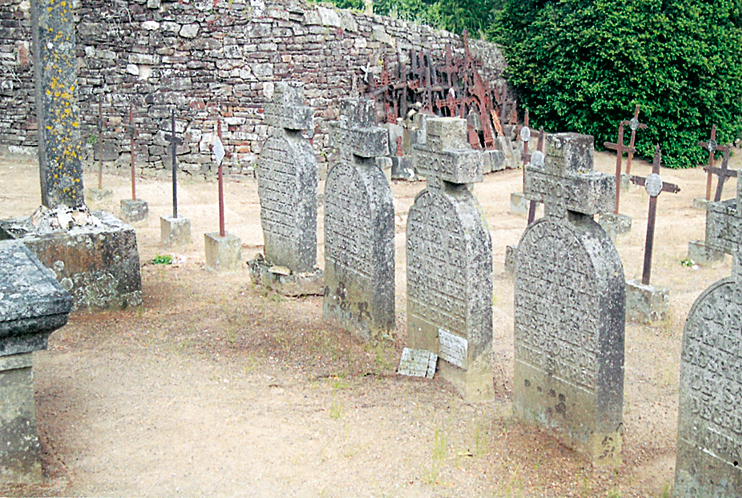 Vire : un cimeti&egrave;re historique &agrave; sauvegarder