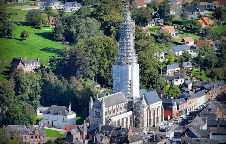La coll&eacute;giale Notre-Dame d&rsquo;Auffay