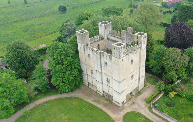 Le ch&acirc;teau de Chambois &ndash; Une forteresse du Hi&eacute;mois