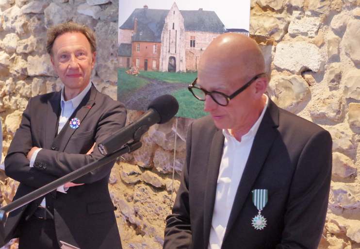 Une r&eacute;compense m&eacute;rit&eacute;e pour le sauveur du manoir du Catel