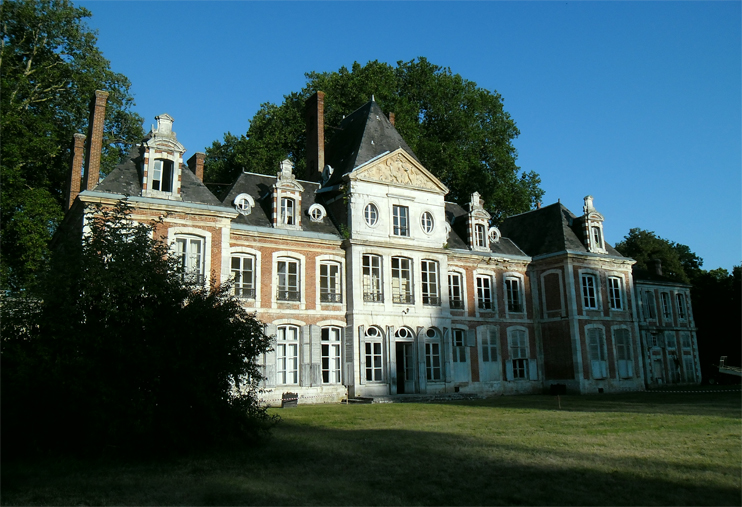 Des propri&eacute;taires au secours du Ch&acirc;teau de Pinterville