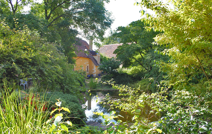 Pr&eacute;aux-du-Perche : le jardin miroir
