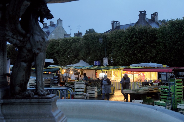 March&eacute; de Bayeux - Plein les yeux !