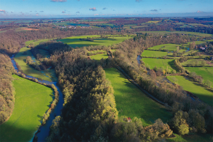 Les m&eacute;andres de l&rsquo;Orne &ndash; En Suisse normande &laquo; ornaise &raquo;