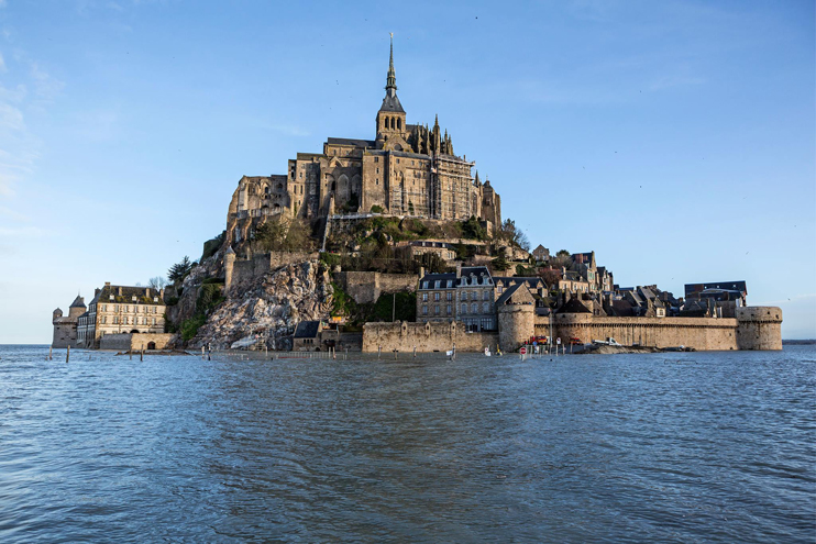 Le Mont Saint-Michel est redevenu une &icirc;le