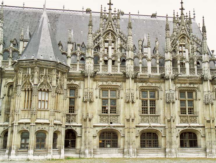 Parlement de Normandie au XVIIIe si&egrave;cle : parcours mouvement&eacute; de Rouen &agrave; Bayeux
